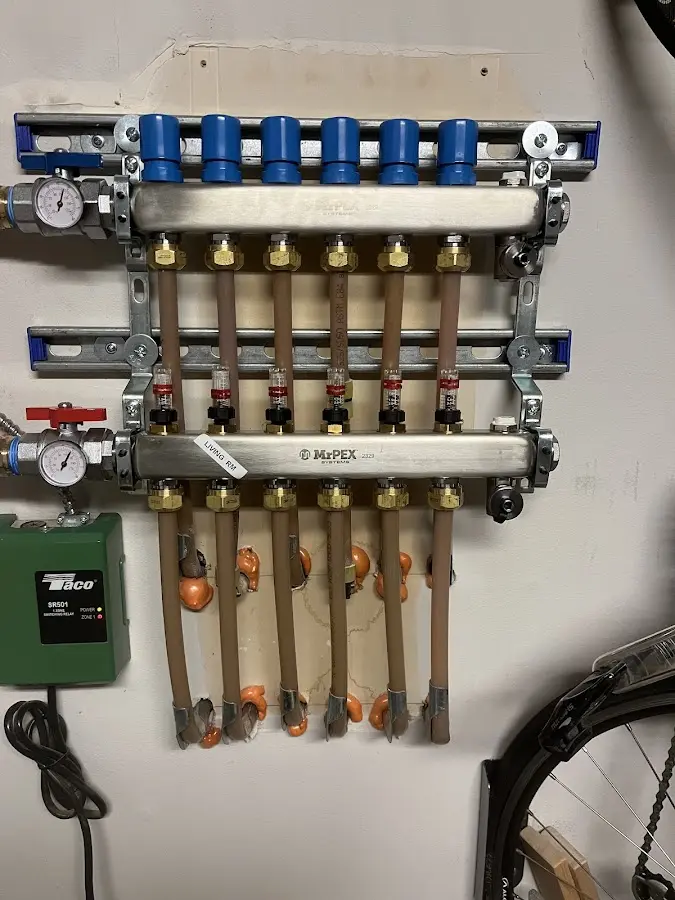 Plumber performing Leak Detection at a residential property in Catalina Foothills